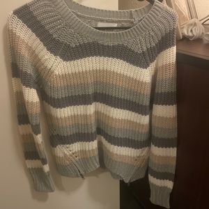 von maur sweater